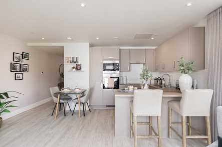 Apartment 17 image 1