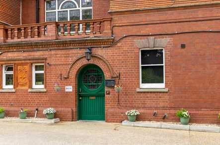 The Knoll Nursing Home (Yeovil) Limited Care Home Yeovil  - 4