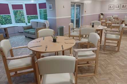 Knowles Court Care Home Care Home Bradford  - 2