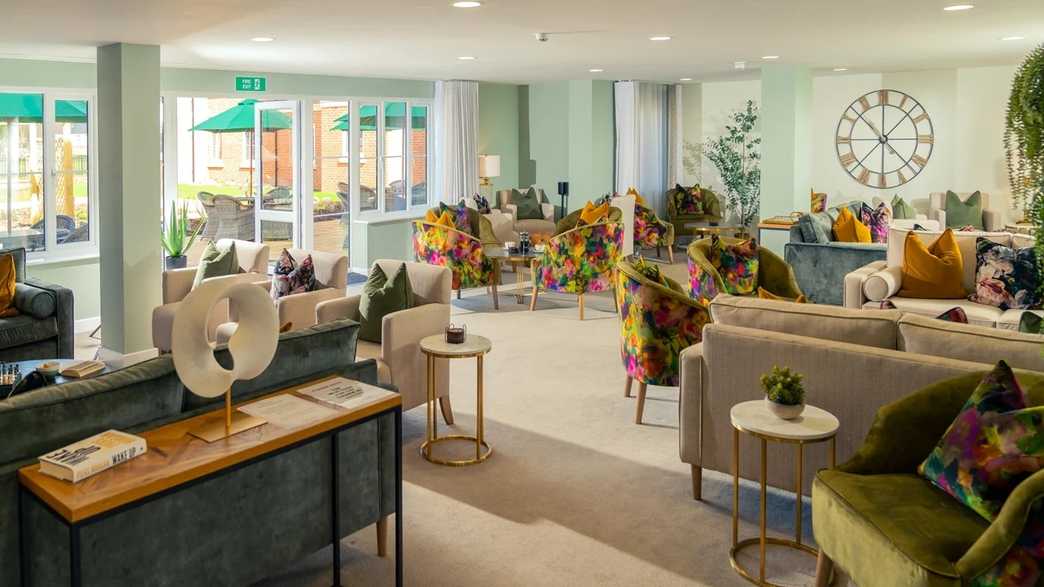 Knox Court Retirement Living Rugby lifestyle-carousel - 5