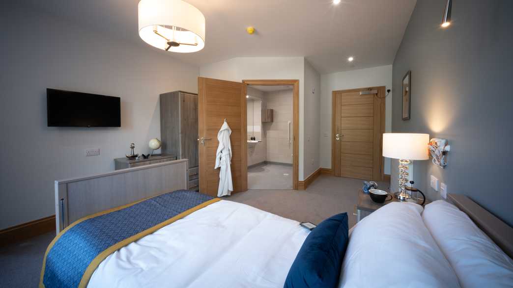 Valerian Court Care Home Didcot accommodation-carousel - 14