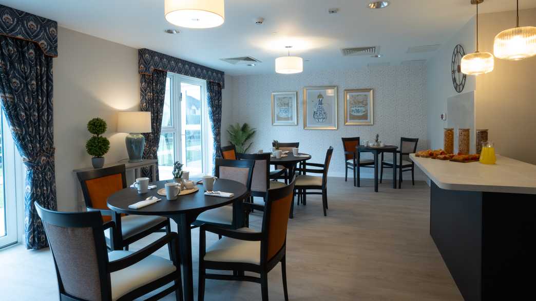 Bay Court Care Home Largs buildings-carousel - 6