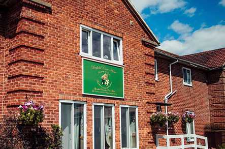 Leafield Residential Care Home Care Home Abingdon  - 1