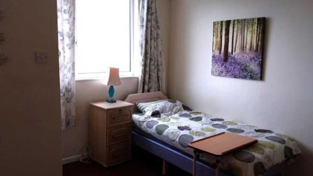 Lake View Care Home Newton Abbot accommodation-carousel - 2