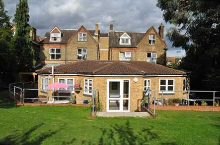 Lakeside Nursing Home Care Home London  - 1