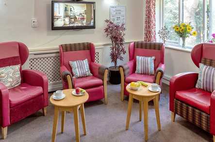 Lavender Lodge Care Home Care Home Farnborough  - 3