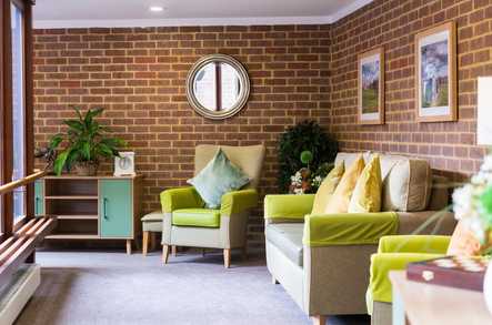Leah Lodge Care Home Care Home London  - 2