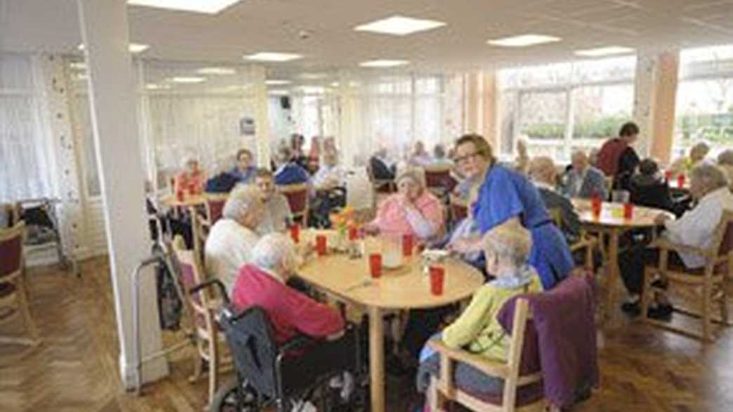 Lenthall House Care Home Market Harborough meals-carousel - 1