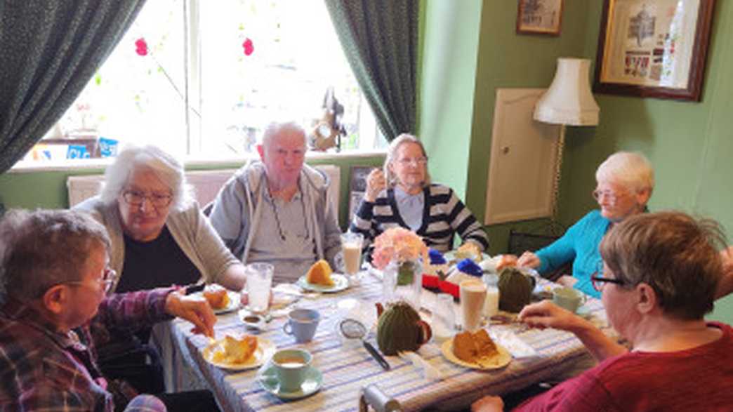 Lenthall House Care Home Market Harborough meals-carousel - 3