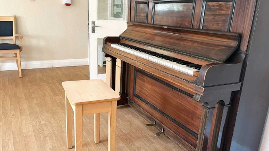 Lenthall House Care Home Market Harborough buildings-carousel - 5