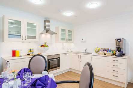 Liberham Lodge Care Home Leatherhead  - 4