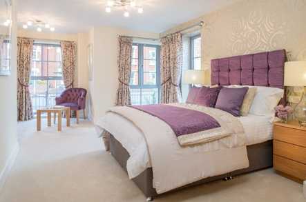 Liberty House 2 Bed Apartment image 2