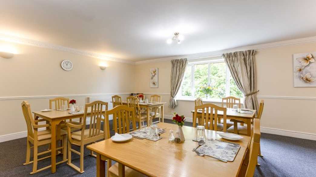 Lily House Care Home Ely meals-carousel - 3