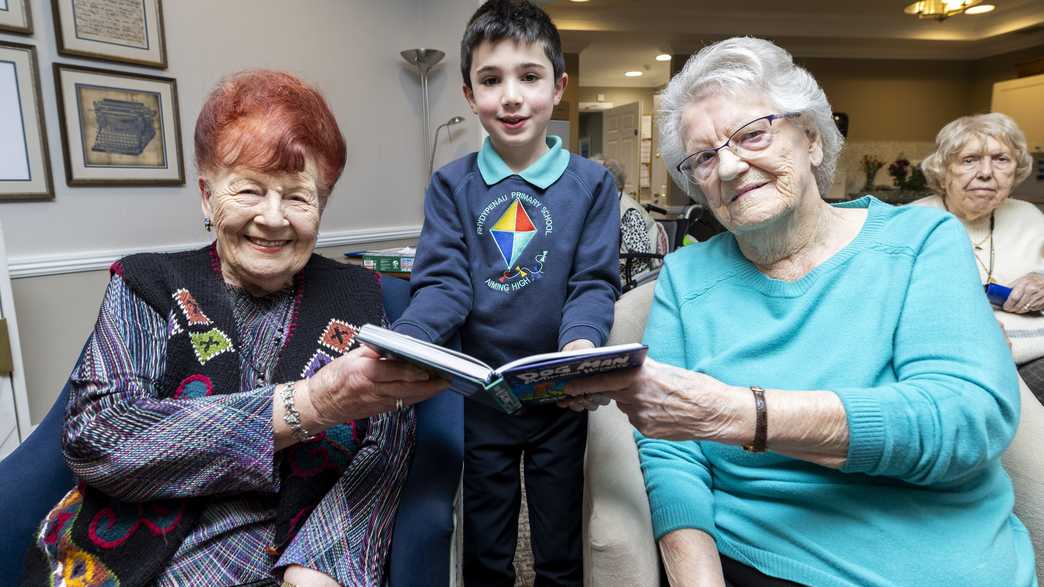 Llys Cyncoed Care Home Cardiff activities-carousel - 10