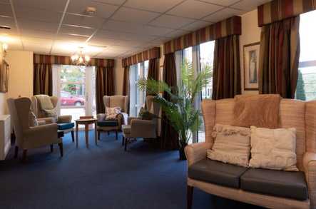 Longbridge Deverill House and Nursing Home Care Home Warminster  - 4