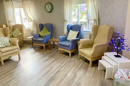 Longlands Care Home Care Home Middlesbrough  - 2