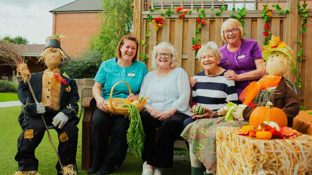 Lonsdale Mews Care Home Loughborough activities-carousel - 16