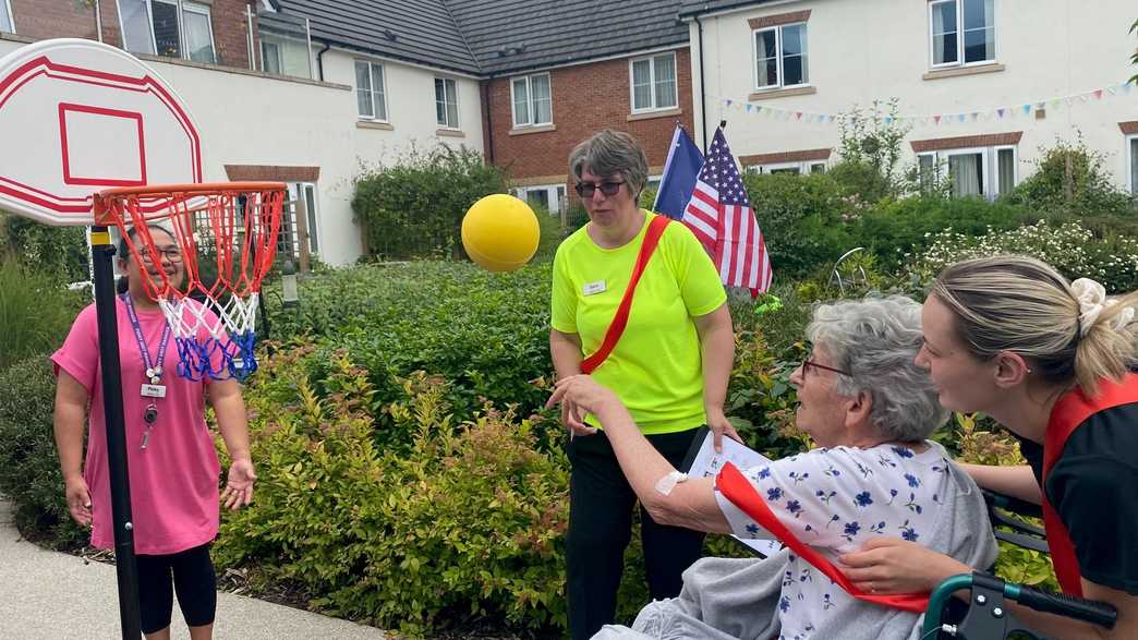 Lonsdale Mews Care Home Loughborough activities-carousel - 12