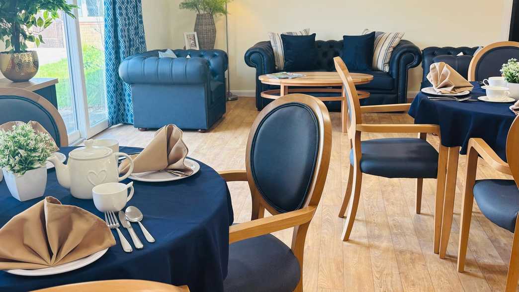 Old Gates Care Home Care Home Blackburn meals-carousel - 2