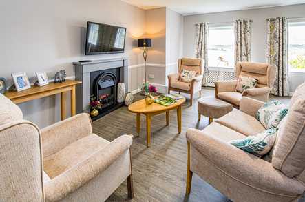Avon Court Care Home Care Home Chippenham  - 5