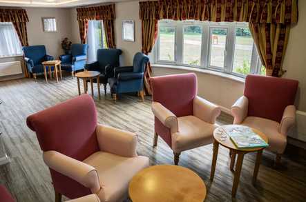 Kings Lodge Care Centre Care Home West Byfleet  - 4