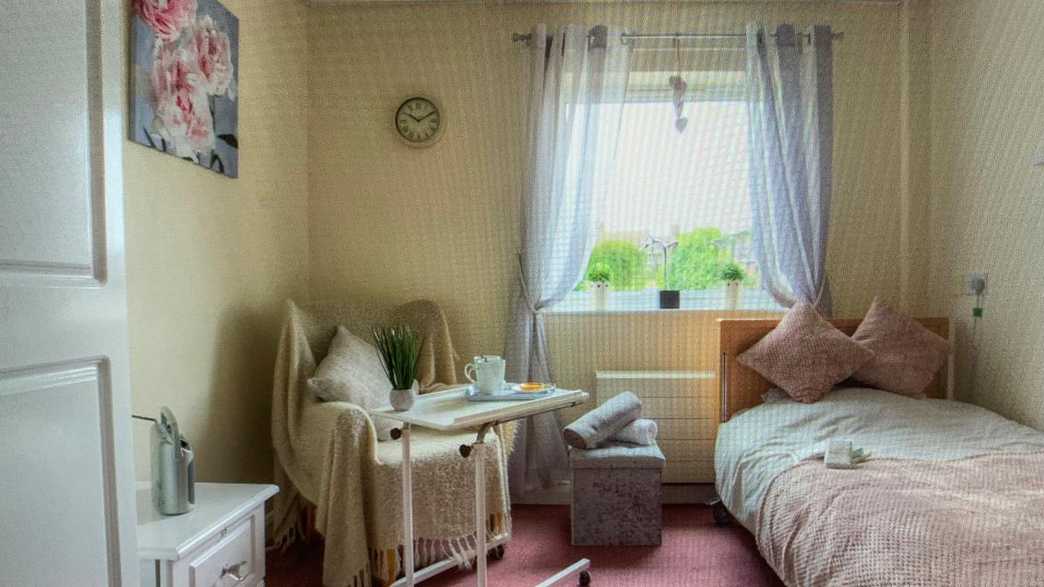 Lower Bowshaw View Nursing Home Care Home Sheffield buildings-carousel - 1