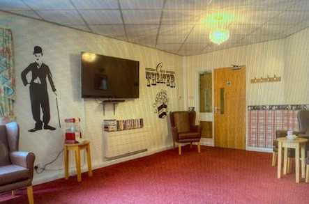 Lower Bowshaw View Nursing Home Care Home Sheffield  - 3