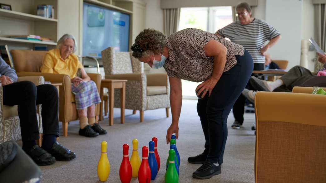 Luff House Care Home Walton On The Naze activities-carousel - 4