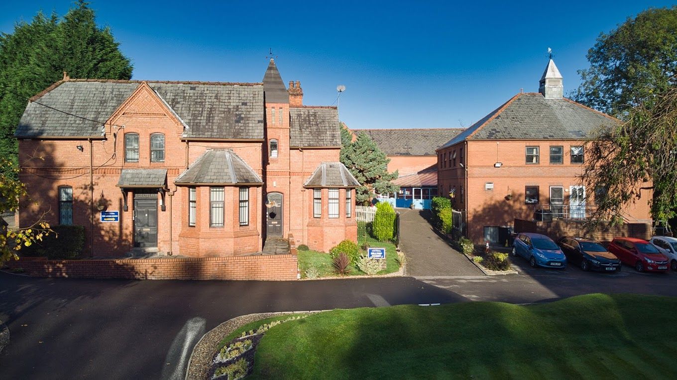 Lyngate Care Home Care Home Bolton, BL3 5QE