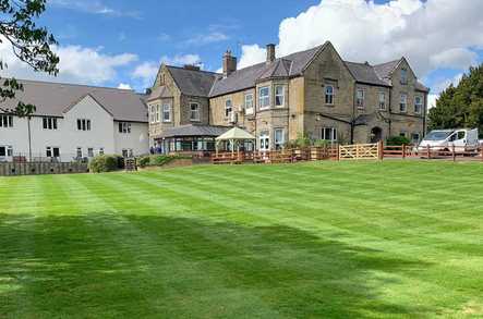 Lynhales Hall Nursing Home Care Home Kington  - 1