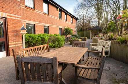 Cedar Lodge Care Home Solihull  - 5