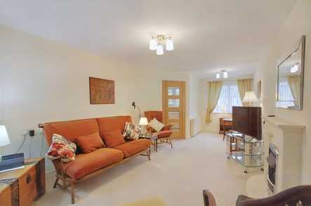 Malpas Court 2 Bed Apartment image 1