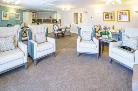 Martlet Manor Care Home Haywards Heath  - 5