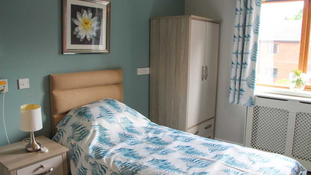 Maun View Care Home Mansfield accommodation-carousel - 1