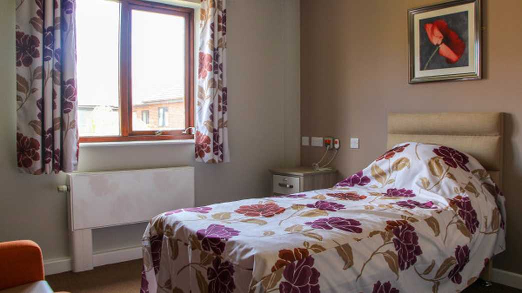 Maun View Care Home Mansfield accommodation-carousel - 2