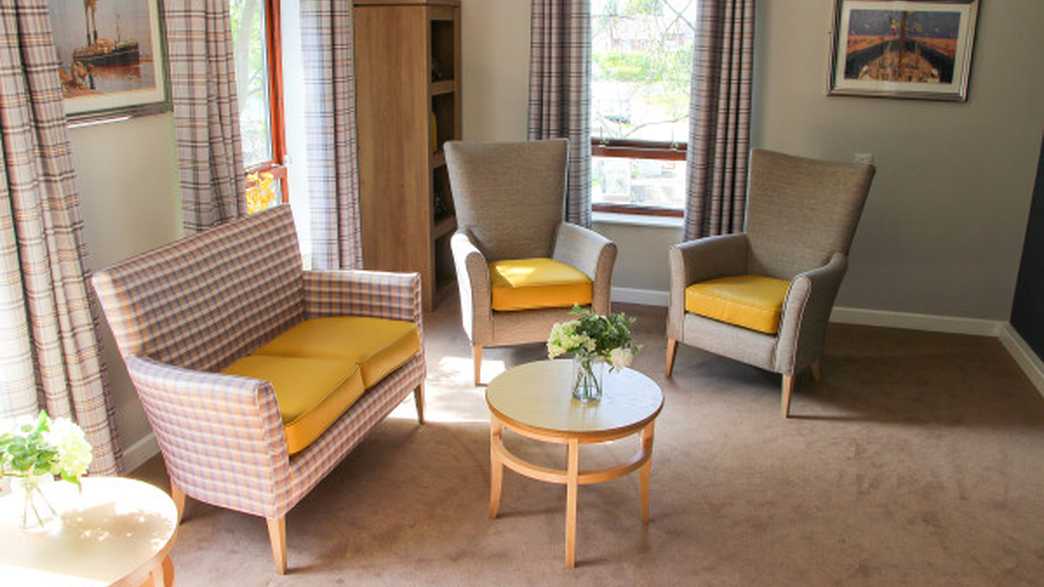 Maun View Care Home Mansfield buildings-carousel - 4
