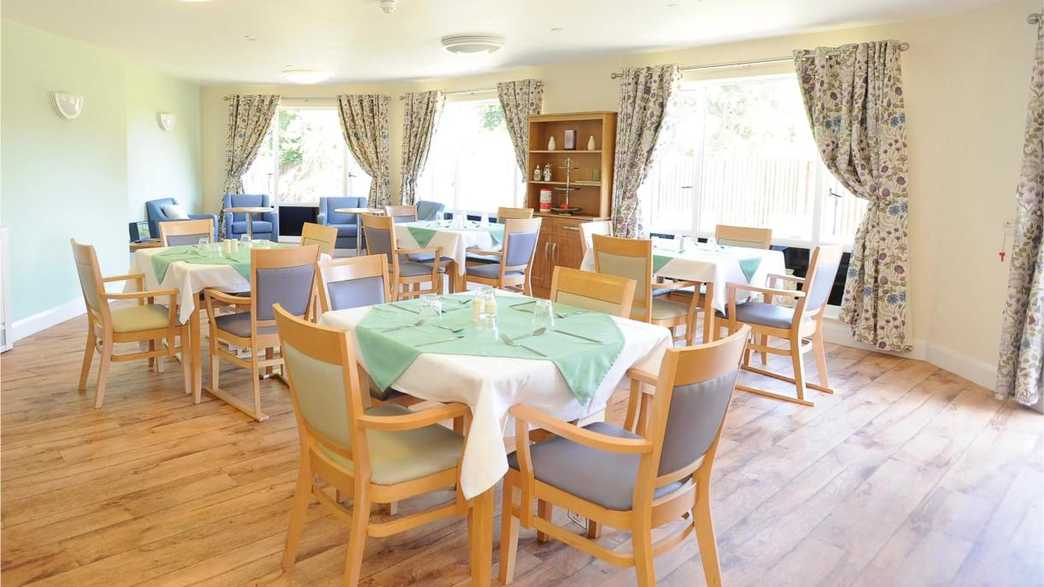 Mayflower Care Home Care Home Gravesend meals-carousel - 1