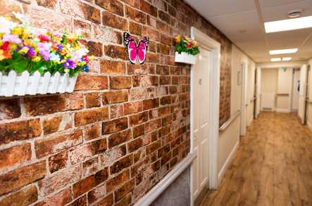 Mayflower Care Home Care Home Gravesend  - 4