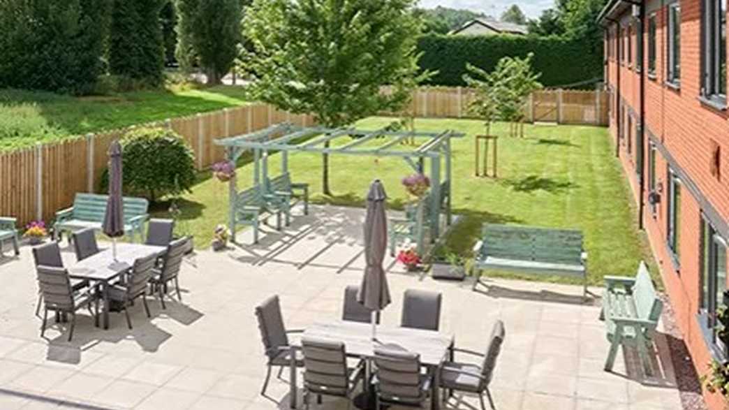 Meadowfields Care Home Care Home Stafford buildings-carousel - 1