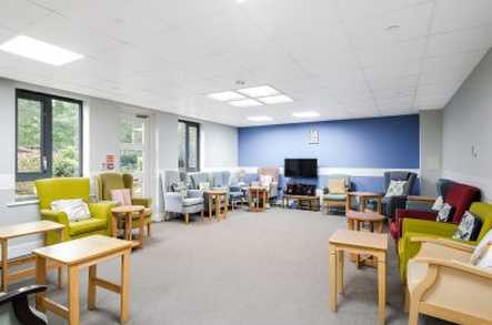 Meadowside Care Home Care Home London  - 3