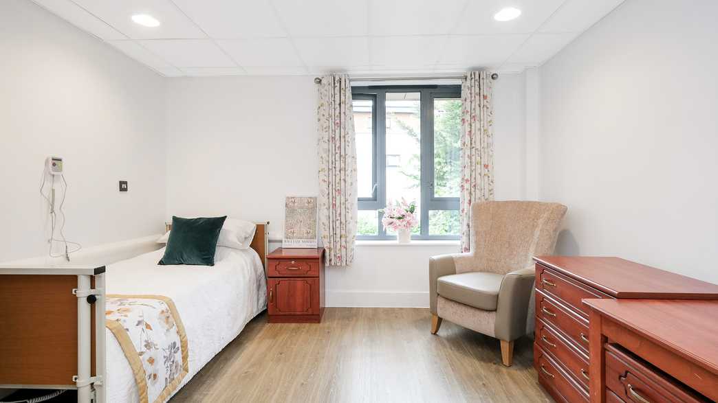 Meadowside Care Home Care Home London accommodation-carousel - 17