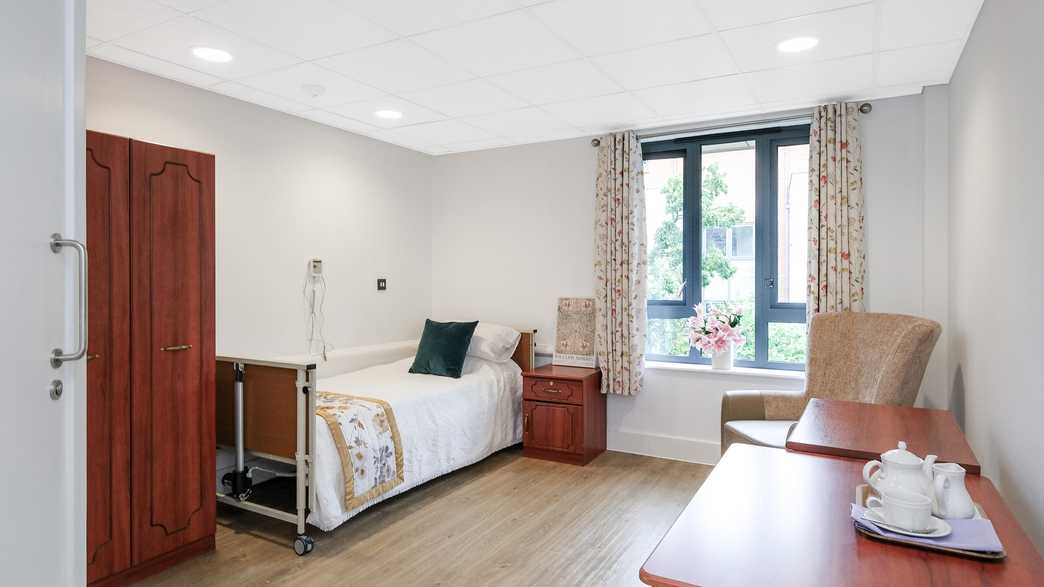 Meadowside Care Home Care Home London accommodation-carousel - 14