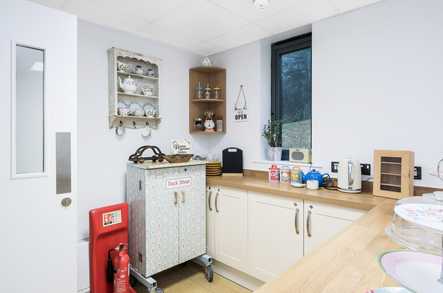 Meadowside Care Home Care Home London  - 4