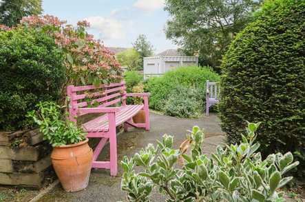 Meadowside Care Home Care Home London  - 1