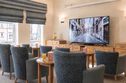 Mearns House Care Home Care Home Glasgow  - 5