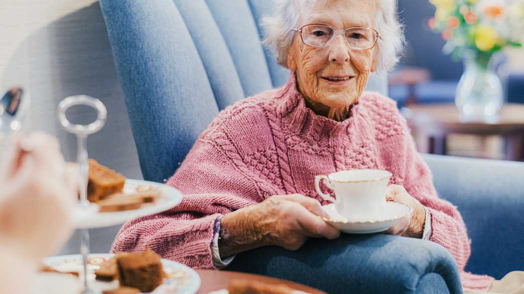 Mere Hall Care Home Hornsea activities-carousel - 4