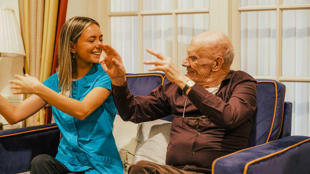 Metchley Manor Care Home Birmingham activities-carousel - 5