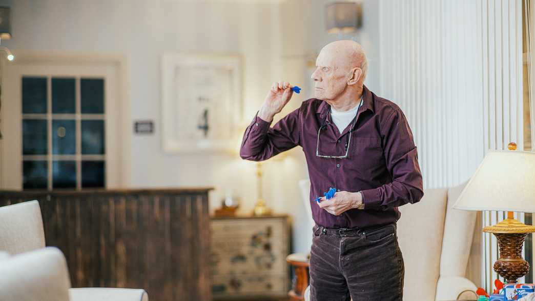 Metchley Manor Care Home Birmingham activities-carousel - 6