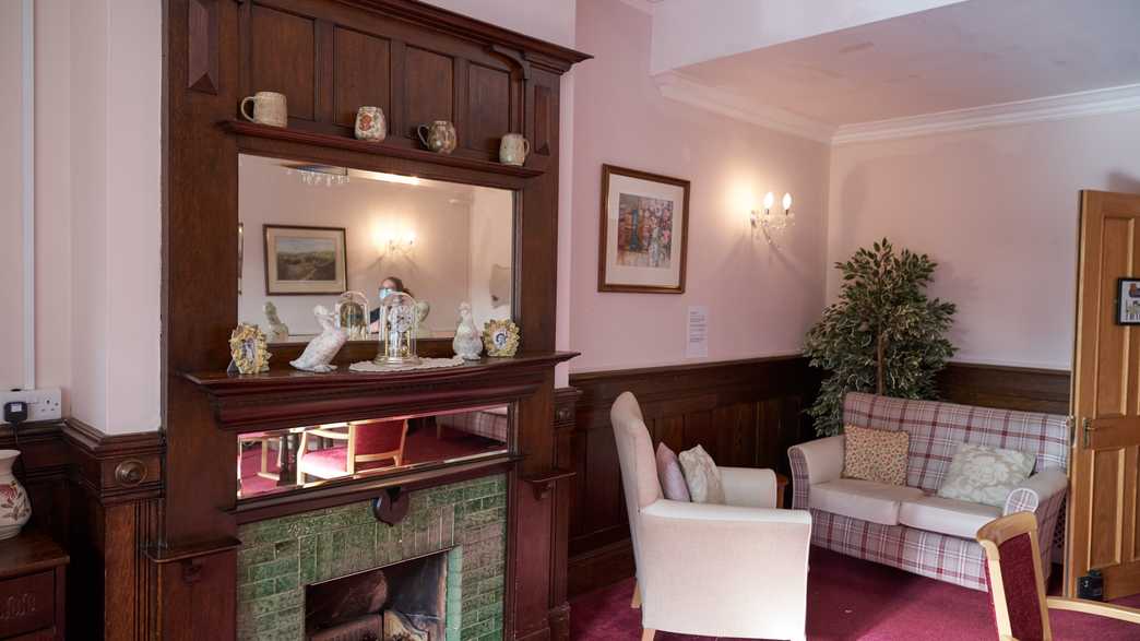 Milward House Care Home Care Home Tunbridge Wells buildings-carousel - 2