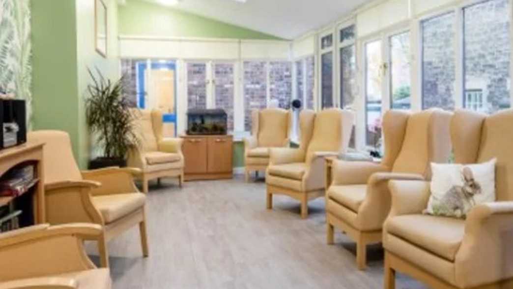 Moorfield House Care Home Newcastle upon Tyne meals-carousel - 3